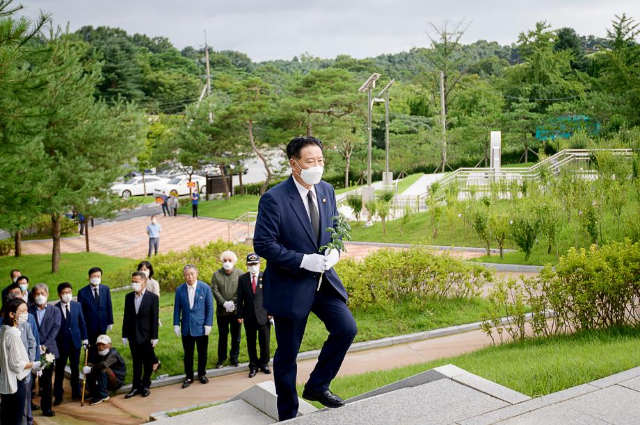 2020년 8월 14일 제75주년 광복절기념  보훈공원 참배 이미지