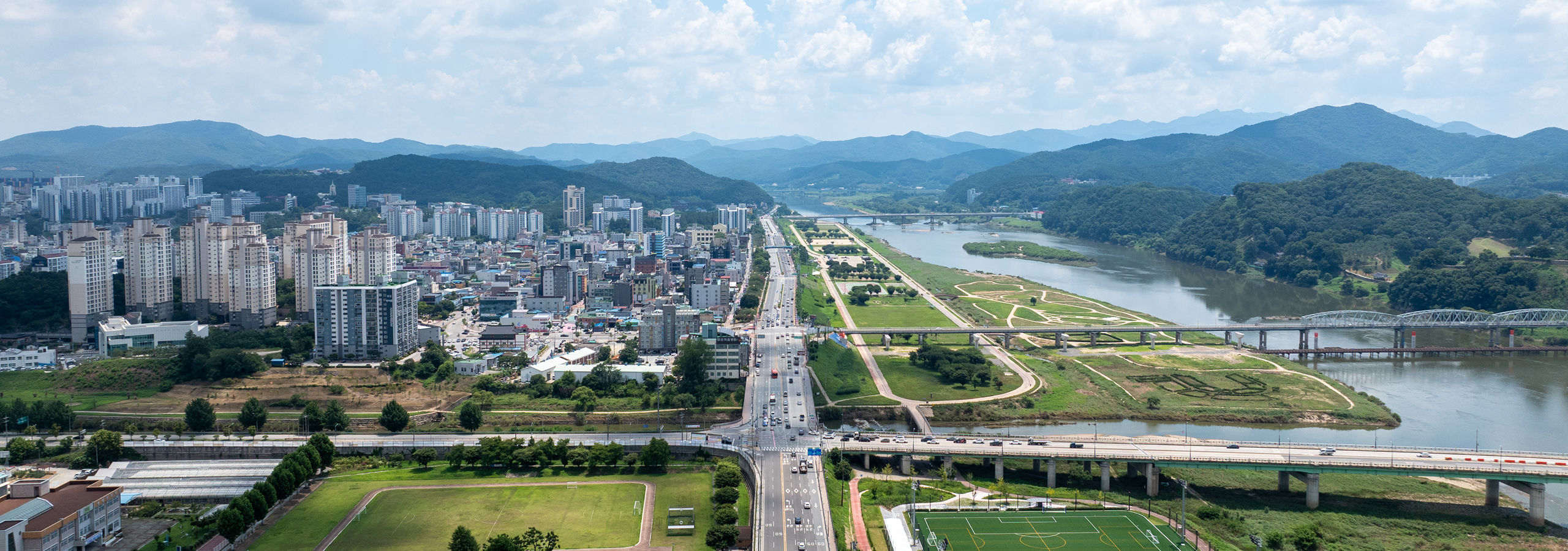 메인 비주얼 이미지 01